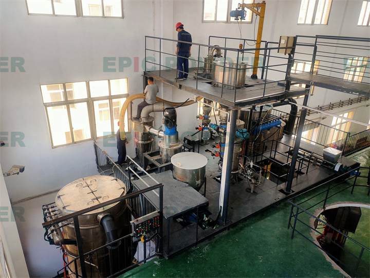 大型对撞式气流磨