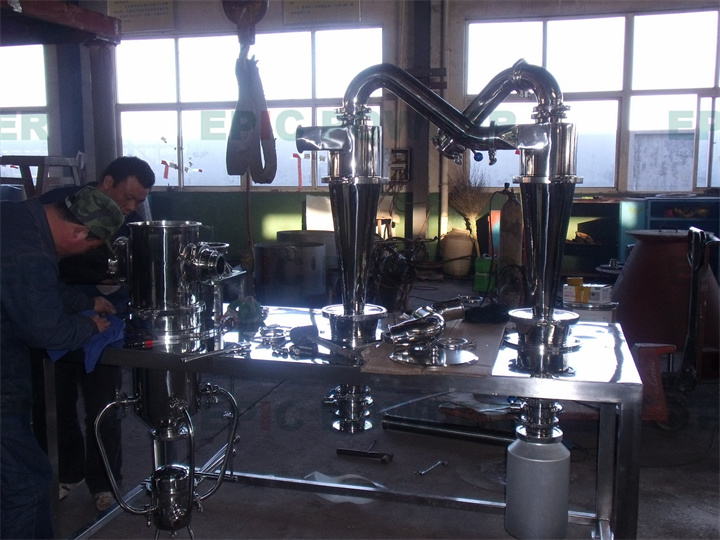 大型对喷式气流磨