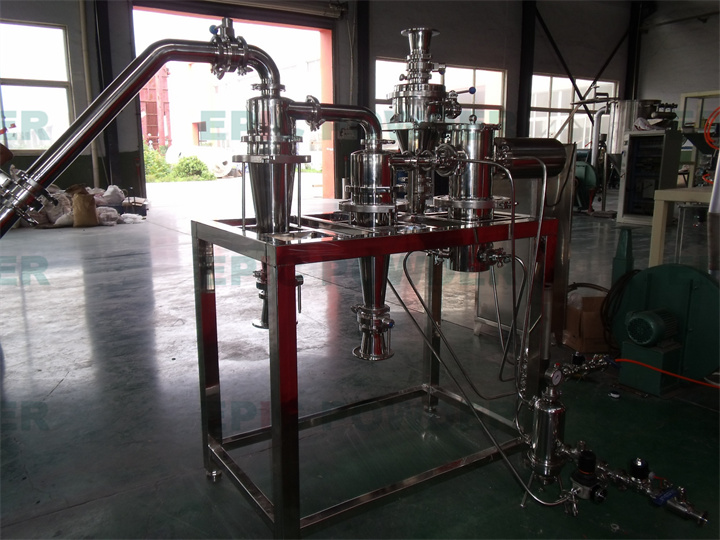 大型对喷式气流粉碎机